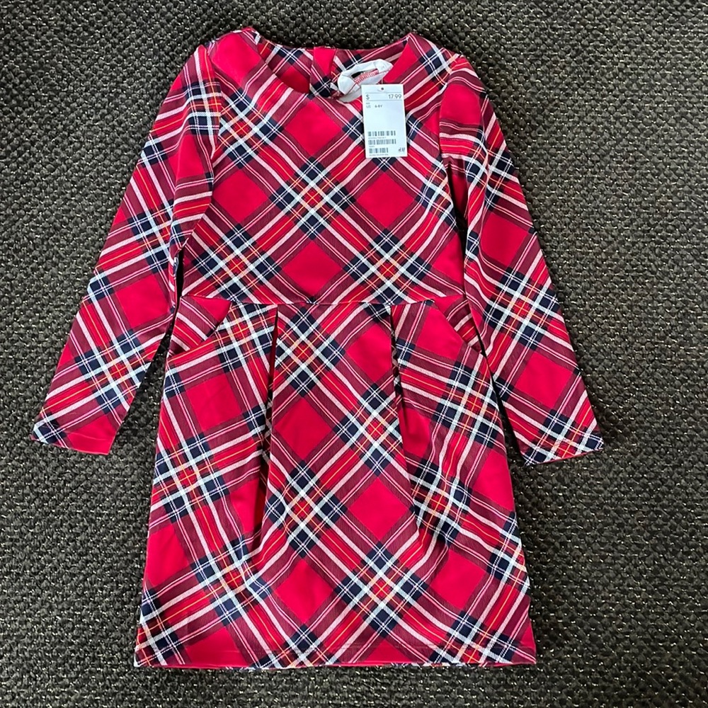 H&M girls plaid dress size 6-8 NWT